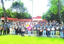 শারীরিক শিক্ষার শিক্ষকদের রিফ্রেশার্স কোর্সের সনদ বিতরণ