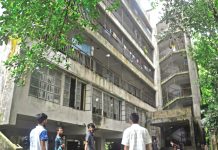 ১০ হাজারের মধ্যে আবাসন সুবিধা পায় মাত্র দুইশজন