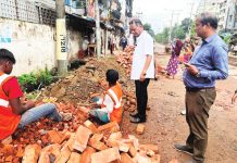 ফুটপাতে দোকান নির্মাণের বিরুদ্ধে কঠোর ব্যবস্থা নেওয়া হবে