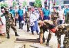 সিরাজউদ্দৌলা রোডে দেড় শতাধিক ভাসমান দোকান উচ্ছেদ করল চসিক