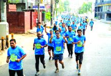 চট্টলা রানারসের দৌড় প্রতিযোগিতায় অংশ নিলেন ১২ দেশের ১১৮২ রানার