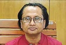 বিচারাধীন অবস্থায় আ. লীগের কর্মকাণ্ড নিষিদ্ধ থাকবে : তথ্য উপদেষ্টা