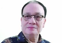 আমরা ক্রমশ আত্মকেন্দ্রিক হয়ে পড়ছি!