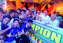 ফটিকছড়িতে গোল্ডকাপ ক্রিকেট টুর্নামেন্টে চ্যাম্পিয়ন রাইজিং স্টার