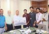 আইআইইউসিতে ফটোগ্রাফি কর্মশালার সনদ বিতরণ