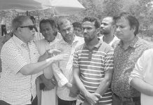 আনোয়ারায় বেড়িবাঁধ নির্মাণে অনিয়ম ধরা পড়লে কঠোর ব্যবস্থা