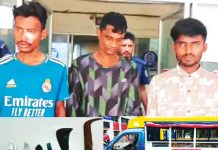 পটিয়ায় ডাকাতির প্রস্তুতিকালে দেশীয় অস্ত্র ও লেগুনাসহ ৩ জন গ্রেপ্তার