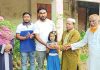 পটিয়ার কুসুমপুরায় শিক্ষার্থীদের মাঝে গাছের চারা বিতরণ