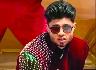 হৃদয়ে তাঁর বাংলাদেশ