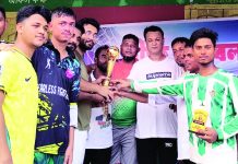শিলখালীতে হোসেন আলী মাতব্বর ফাউন্ডেশনের প্রীতি ফুটবল ম্যাচ