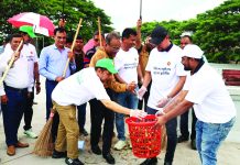 ৩২২৫ সরকারি ভবন ও শিক্ষাপ্রতিষ্ঠান থেকে ১৩৫ টন আবর্জনা পরিষ্কার