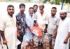 পূর্ব ষোলশহর ওয়ার্ডে পানিবন্দিদের মাঝে ত্রাণসামগ্রী বিতরণ