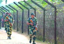 বাংলাদেশ সীমান্তে নিজেদের গুলিতেই নিহত ২ বিএসএফ সদস্য
