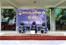 পতেঙ্গায় ৪শ বোতল বিদেশি মদ জব্দ