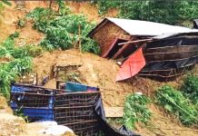 কক্সবাজারে পাহাড় ধসে নিহত ১০