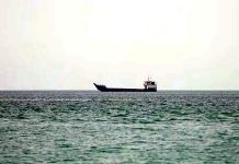 হরমুজে ফি নেবে ইরান