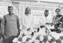 নৈতিক ও দায়িত্বশীল মানুষ হিসেবে নিজেদের গড়ে তুলতে হবে
