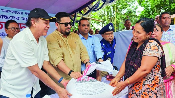 Khagrachhari ( CHT Minister flood issue ) 1