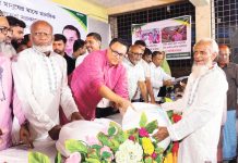 সবার জন্য উন্নয়ন নিশ্চিত করতে সরকার প্রতিশ্রুতিবদ্ধ