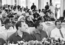 প্রাকৃতিক সম্পদকে কাজে লাগিয়ে নবায়নযোগ্য জ্বালানির ব্যবহার সমপ্রসারণে কাজ করতে হবে