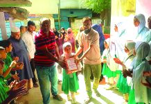 ভালোবাসায় সিক্ত ছোট্ট বীরের গল্প
