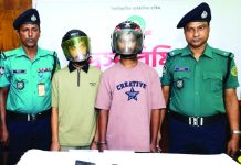 ডেভিড ইমনের দুই সহযোগী বিদেশি পিস্তল ও গুলিসহ গ্রেপ্তার