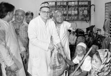 দুর্যোগ কাটবে, কিন্তু মানুষের পাশে থাকার দায়িত্ব থামবে না