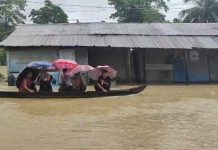 বৃষ্টিতে সড়ক তলিয়ে সাজেকে আটকা পড়েছে ৬০০ পর্যটক