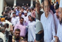 বাঁশখালীতে বন্যাদুর্গত এলাকা পরিদর্শন করলেন দুর্যোগ ব্যবস্থাপনা মন্ত্রী দুলু