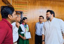 জাতীয় পর্যায়ের সাঁতারে স্বপ্ন ছুঁতে চায় রাঙ্গুনিয়ার পায়েল নাথ