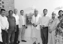 চুয়েট ছাত্রী হলে রোটারি ক্লাব চিটাগাং খুলশী সেন্ট্রালের ভেন্ডিং মেশিন হস্তান্তর