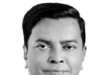নবগঠিত অ্যাড-হক কমিটিতে চট্টগ্রাম জেলা আইনজীবী সমিতির নাজিম উদ্দিন চৌধুরী