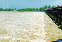 খুলল ৪০ জলকপাট,অন্যরূপে মুহুরী প্রকল্প