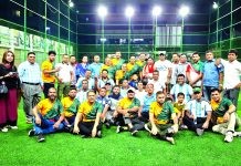 এসএসসি ৯৩ ব্যাচের প্রীতি ক্রিকেট ম্যাচ