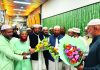 পীর আল্লামা সাবির শাহকে শাহজালাল বিমানবন্দরে বরণ