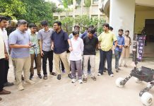চুয়েটের শিক্ষার্থীদের তৈরী গো কার্ট ও মার্স রোভার প্রদর্শন