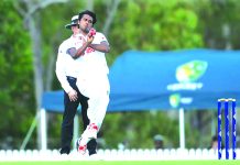 হাসানের ৪ উইকেট, টপ অর্ডারের আবারো ব্যর্থতা