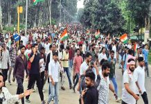তরুণদের ঝাড়খণ্ড বিধানসভা অভিমুখে পদযাত্রা