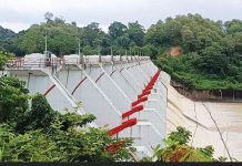 কাপ্তাই হ্রদে পানি বৃদ্ধি, ডুবল রাঙামাটির ঝুলন্ত সেতু