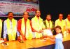 কিন্ডারগার্টেন শিক্ষাব্যবস্থা সরকারি প্রাথমিক শিক্ষা ব্যবস্থার সহায়ক হিসেবে কাজ করছে