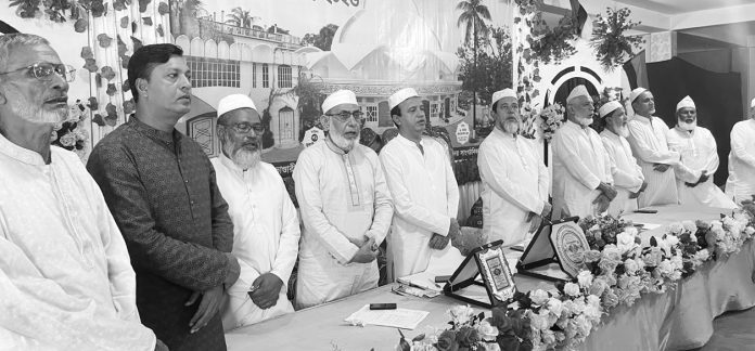 Maizbhandari Gausia Hoq Comite