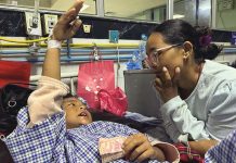 নেপালে গাছে চড়ে বাঁচল ৮ বছরের জয়াল