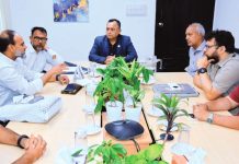 প্রিমিয়ার ইউনিভার্সিটিতে এআই কোর্স চালু বিষয়ে আলোচনা