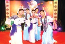 ‘প্রাণের মানুষ আছে প্রাণে’