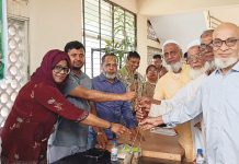 সীতাকুণ্ডে ১৭০ সংগঠনকে ৩০ হাজার চারা বিতরণ