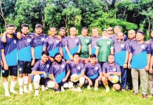 কর্ণফুলী পেপার মিলে প্রীতি ফুটবল ম্যাচ