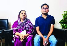 সরকারের কাছে বিচার চাইলেন নির্যাতিত গৃহকর্মী শিশু তানিয়ার বাবা