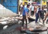 এ কে খানে কাভার্ড ভ্যানের ধাক্কায় দেয়াল চাপা পড়ে পথচারী নিহত