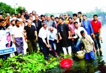 জীববৈচিত্র্য রক্ষায় জলাশয়ের স্বাভাবিক পরিবেশ সংরক্ষণ করা প্রয়োজন