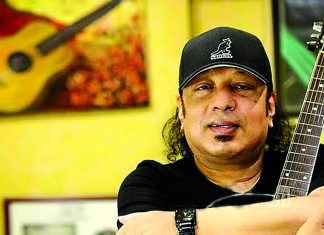 আইয়ুব বাচ্চুর ট্রিবিউট প্রজেক্ট ‘উত্তরাধিকার’ আপাতত স্থগিত